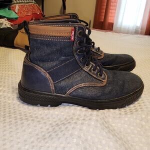 LEVIS EUC MENS SZ 9.5 JEAN LUG BOOTS